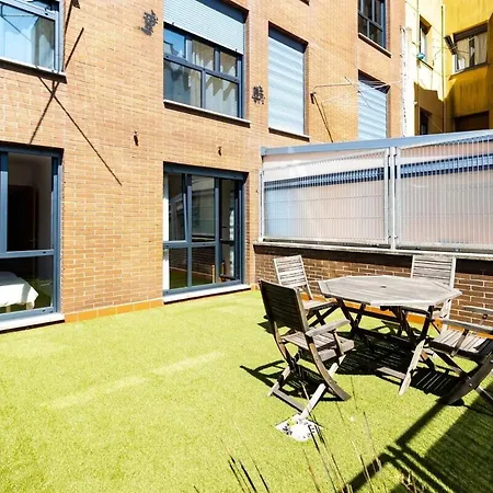 Apartment Myhousespain - Con Patio En Frente De La Playa Gijon