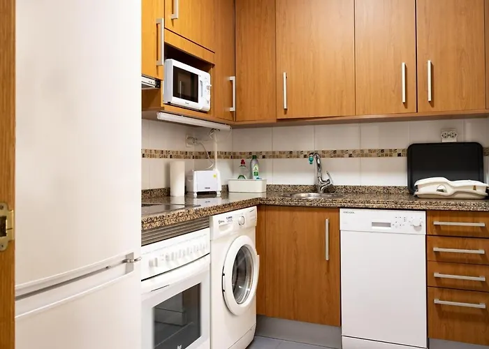 Myhousespain - Con Patio En Frente De La Playa Gijón