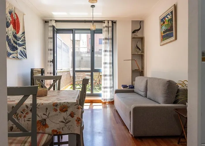 Myhousespain - Con Patio En Frente De La Playa * Gijón